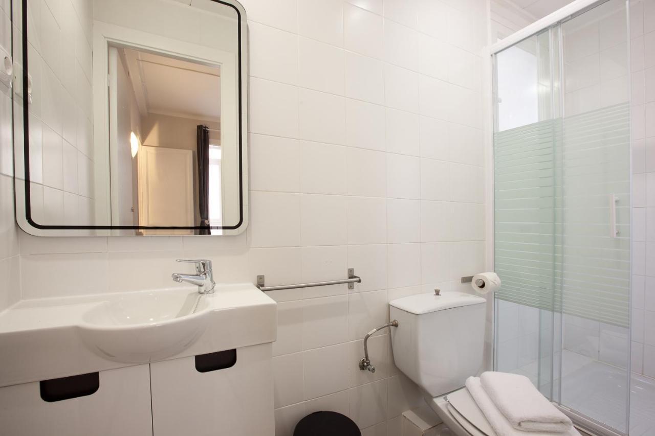 Enjoy Apartments Vp Camp Nou Barcelona Eksteriør billede